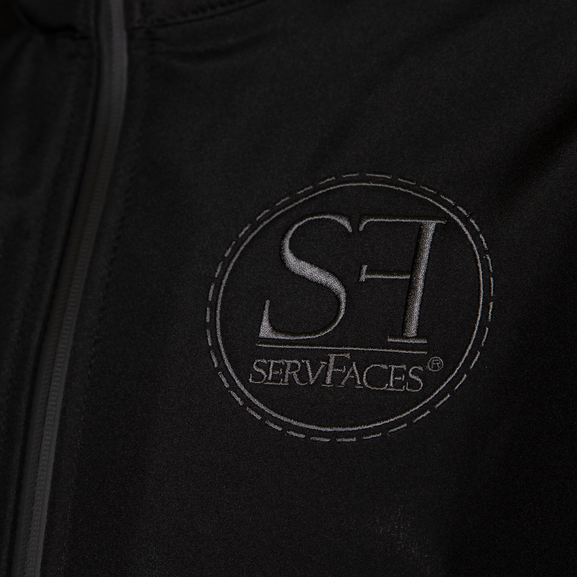 servFaces - Softshelljacke servFaces Softshelljacke - so kann jeder sehen, dass Sie auf servFaces als Pionier der Oberflächenveredelung vertrauen