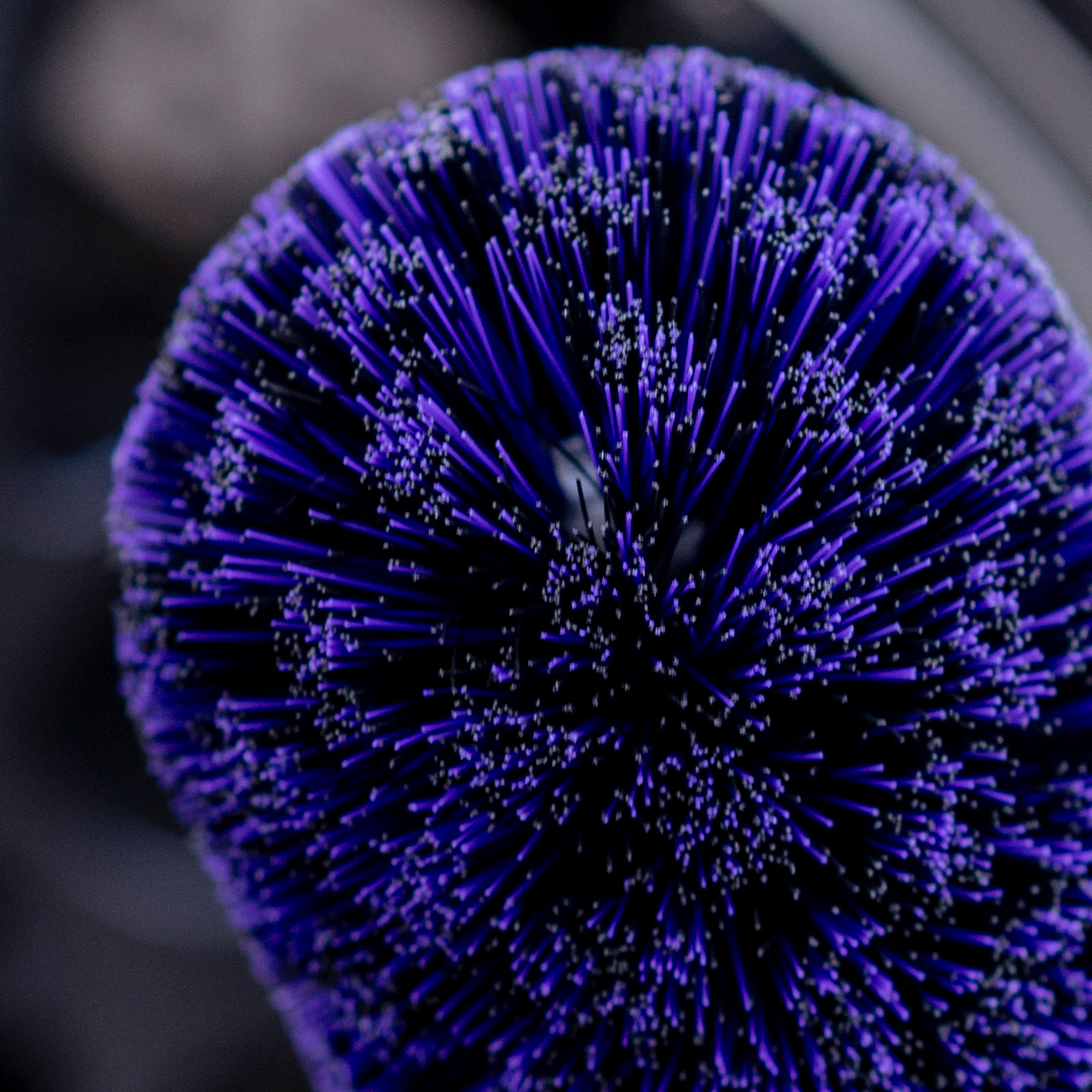 servFaces - Wheel Brush - Felgenreinigungsbürste servFaces Wheel Brush - für die schonende Reinigung von hartnäckigen und gewöhnlichen Verschmutzungen auf Oberflächen