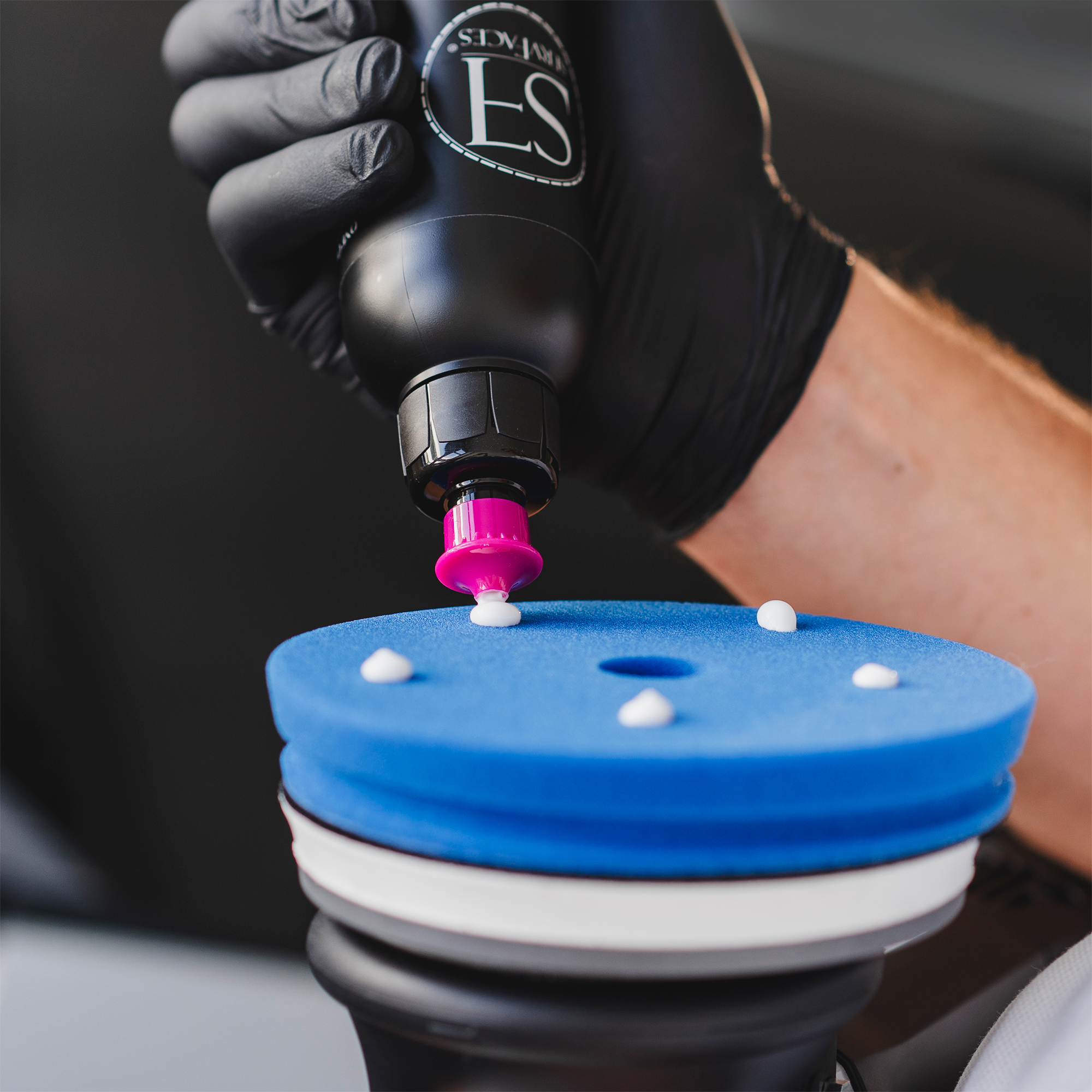 servFaces HSC Fine Cut Polierschwamm - für die professionelle Aufbereitung von beanspruchten und strapazierten Oberflächen