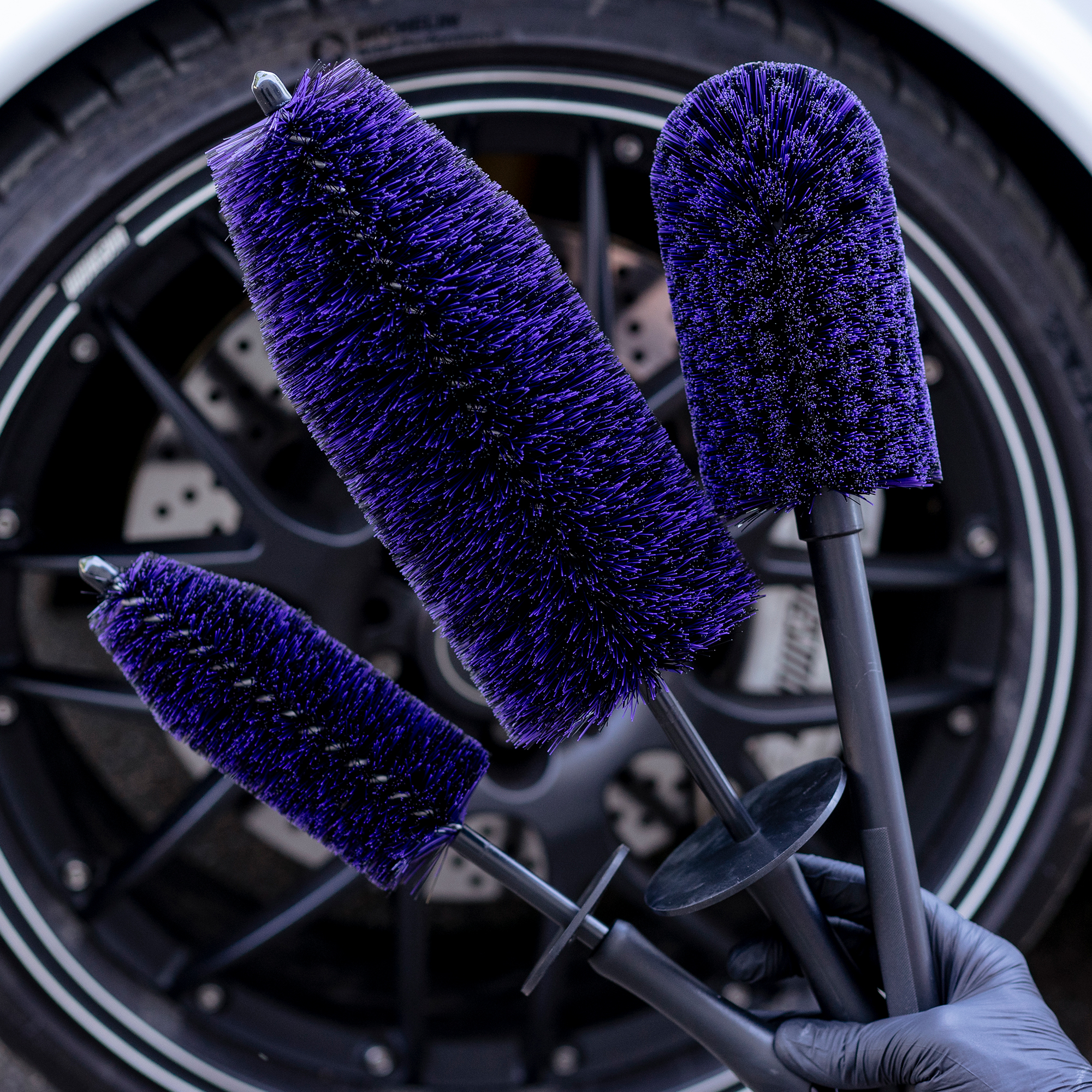 servFaces Wheel Brush Set – for professional cleaning, polishing, and sealing of all vehicle surfaces you need to work on